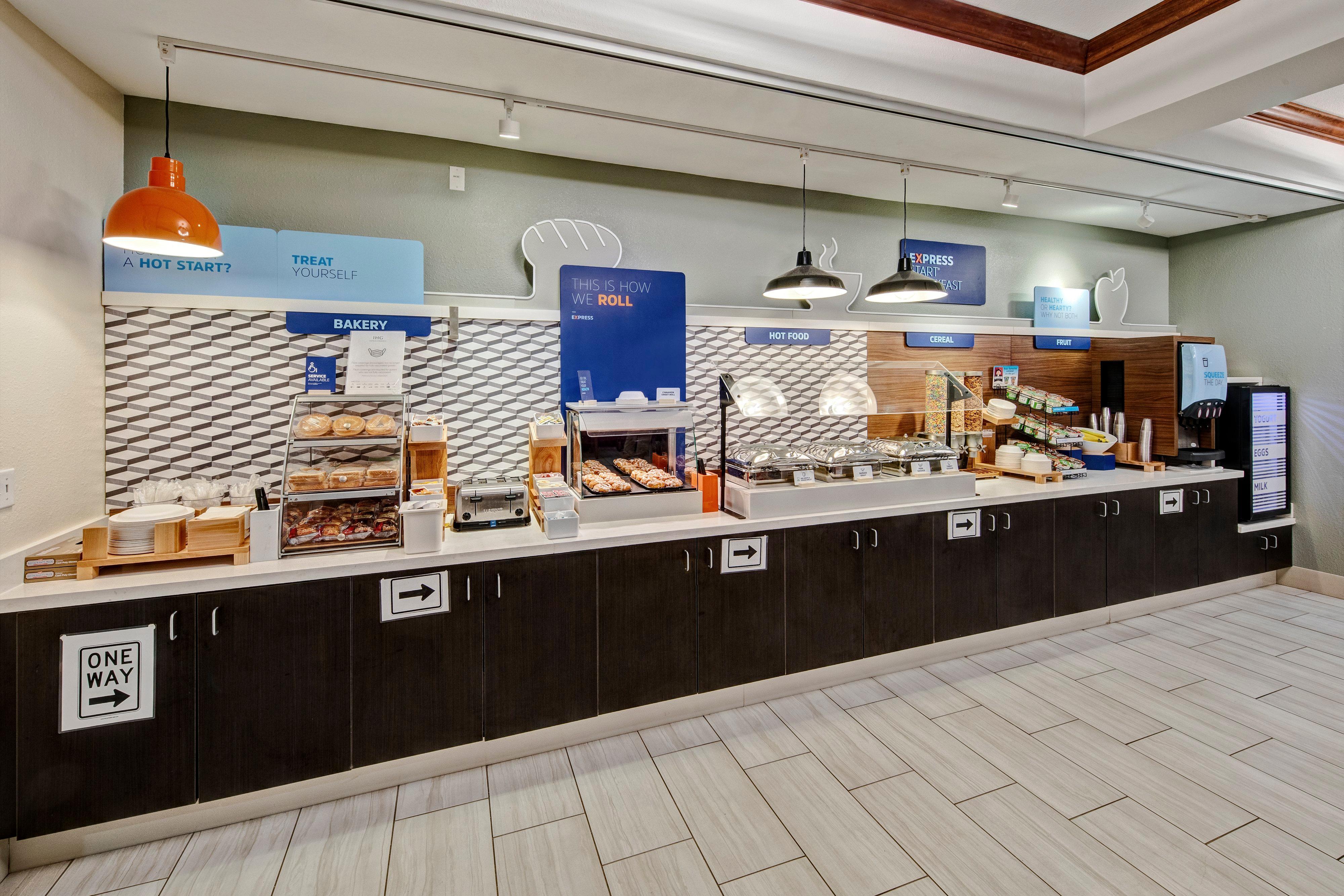 Holiday Inn Express Hotel & Suites Clarksville Exterior foto