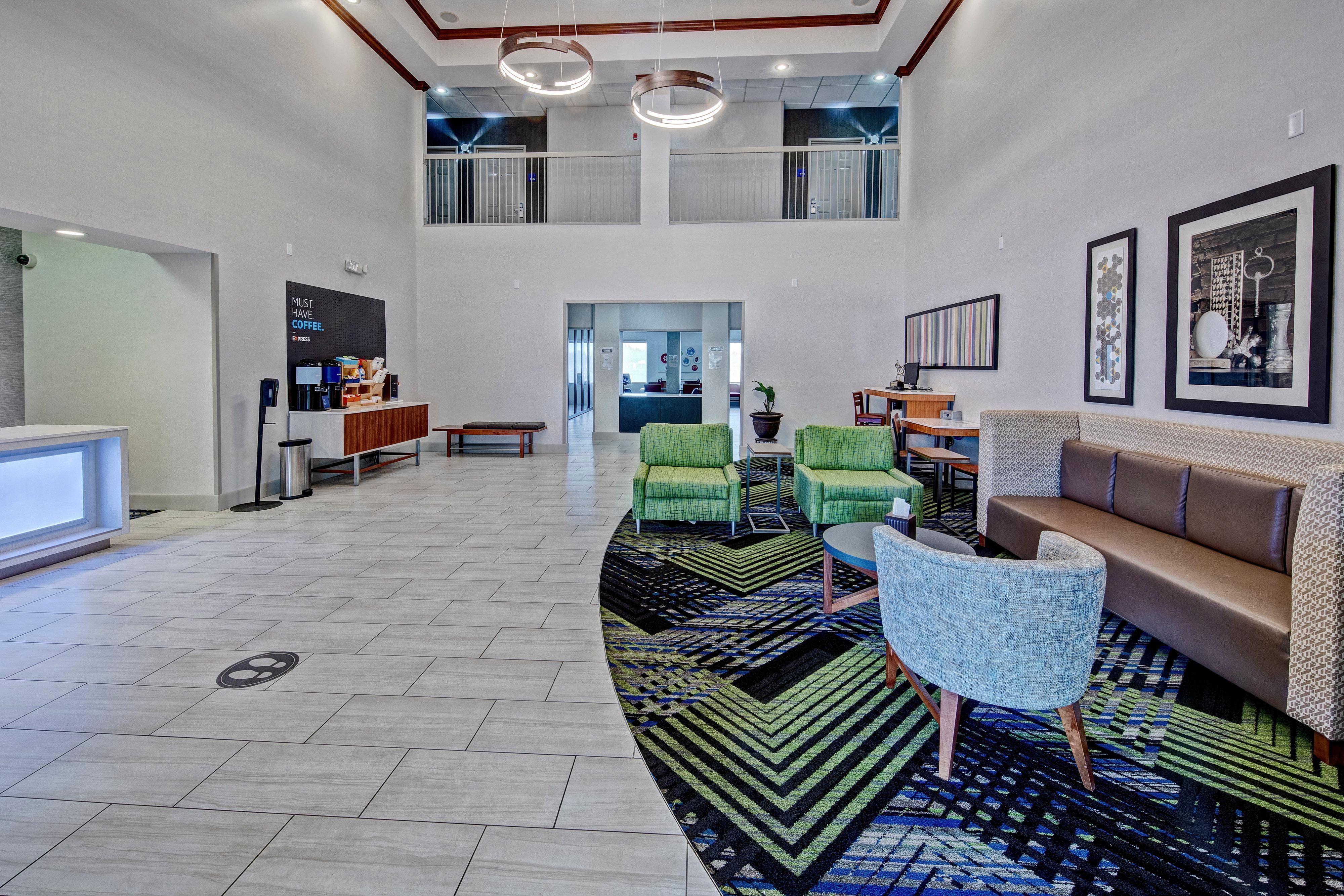 Holiday Inn Express Hotel & Suites Clarksville Exterior foto