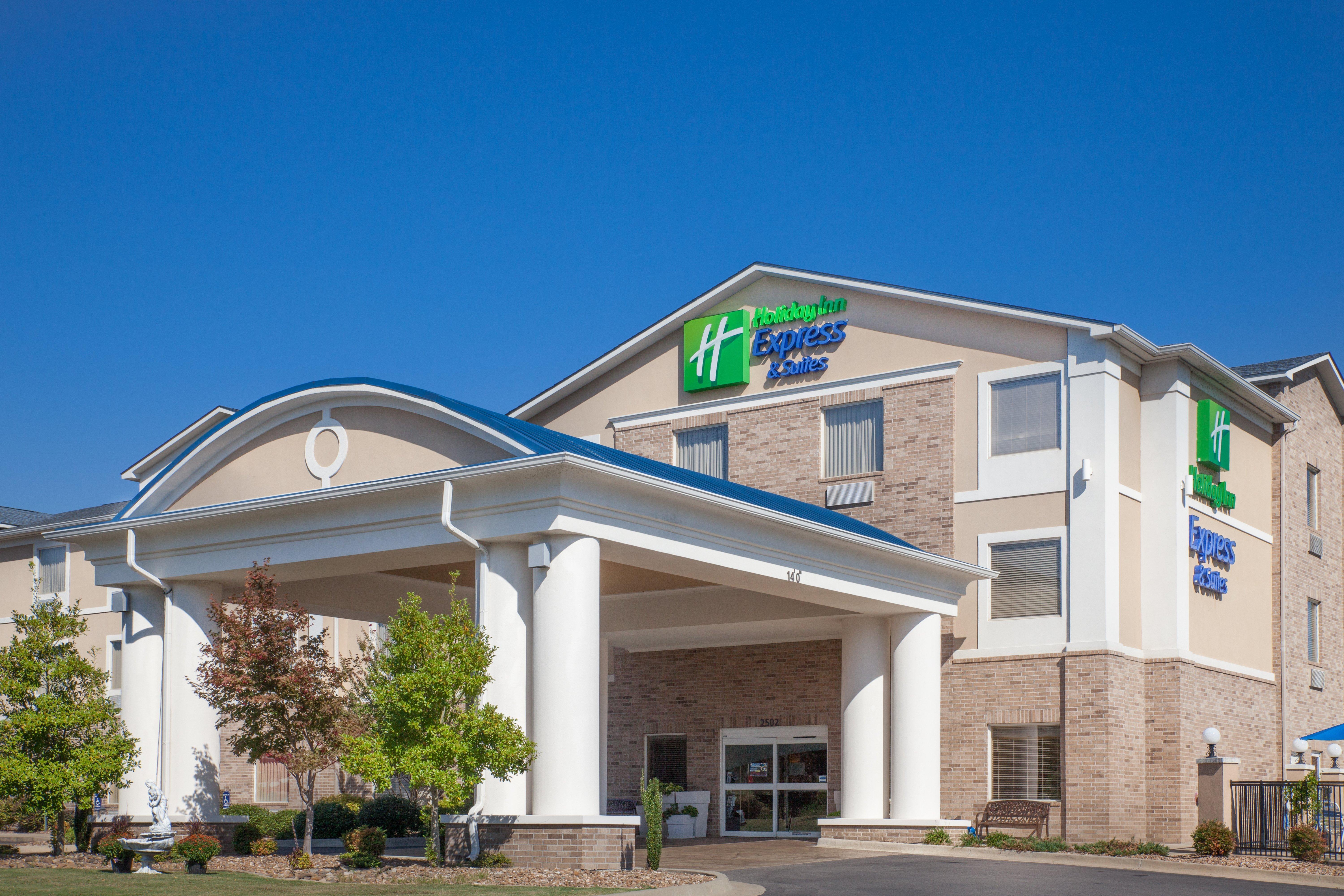 Holiday Inn Express Hotel & Suites Clarksville Exterior foto