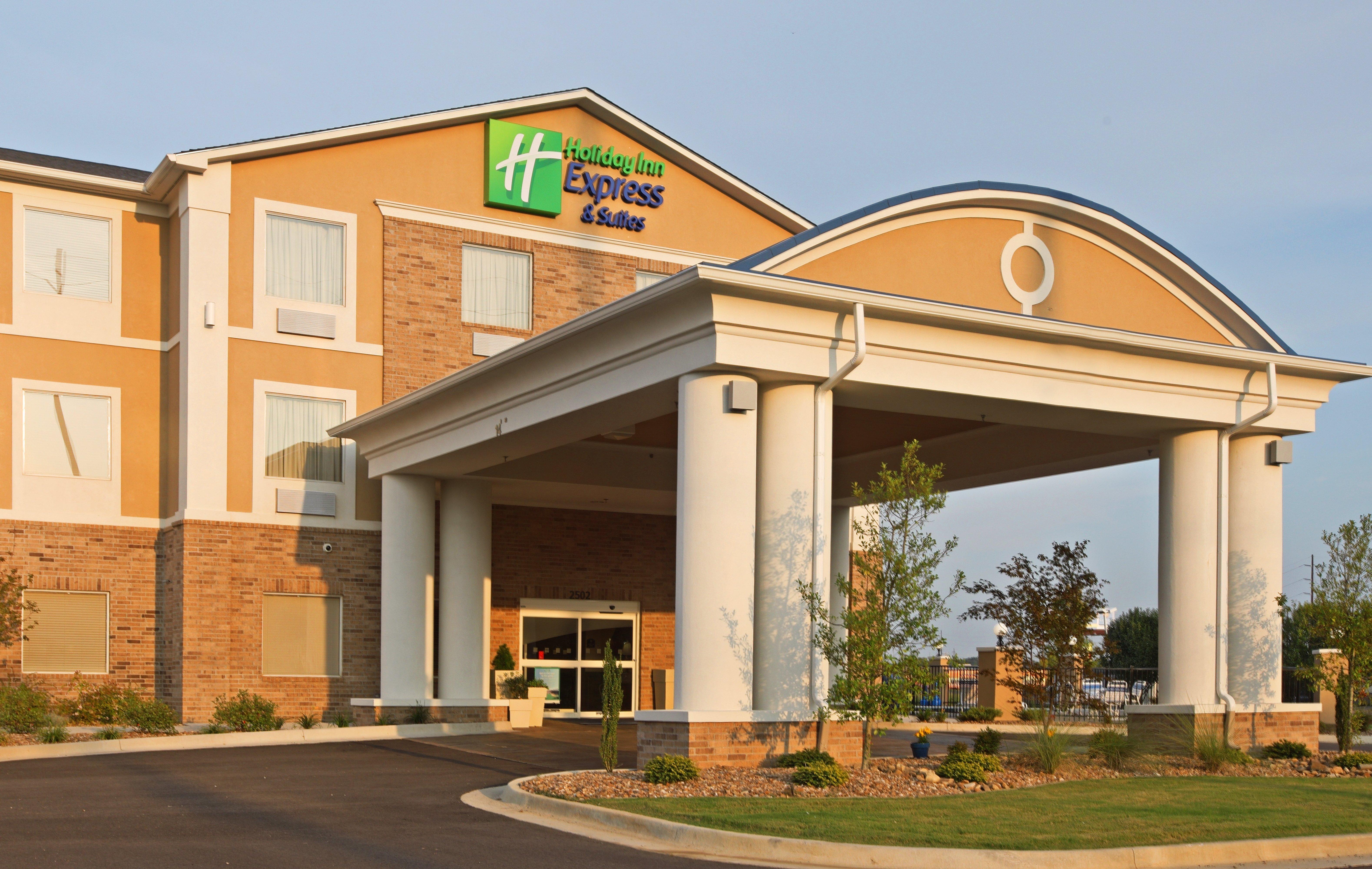 Holiday Inn Express Hotel & Suites Clarksville Exterior foto